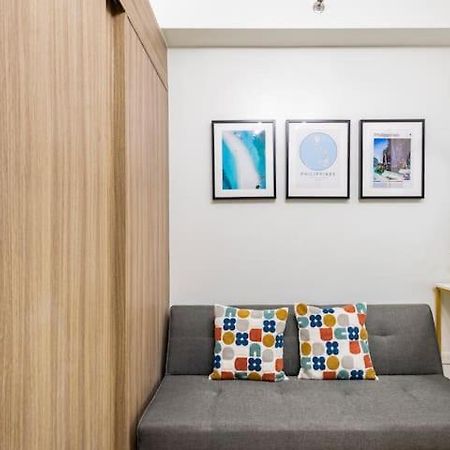 Shore 2 Residences 1Br Deluxe Room In Moa Complex Manila Exterior foto