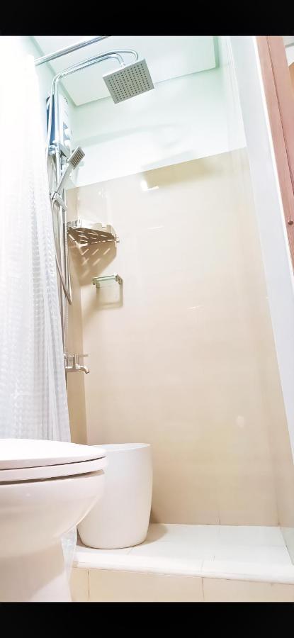 Shore 2 Residences 1Br Deluxe Room In Moa Complex Manila Exterior foto