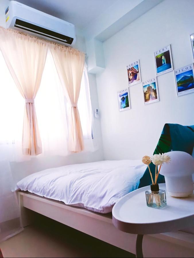 Shore 2 Residences 1Br Deluxe Room In Moa Complex Manila Exterior foto