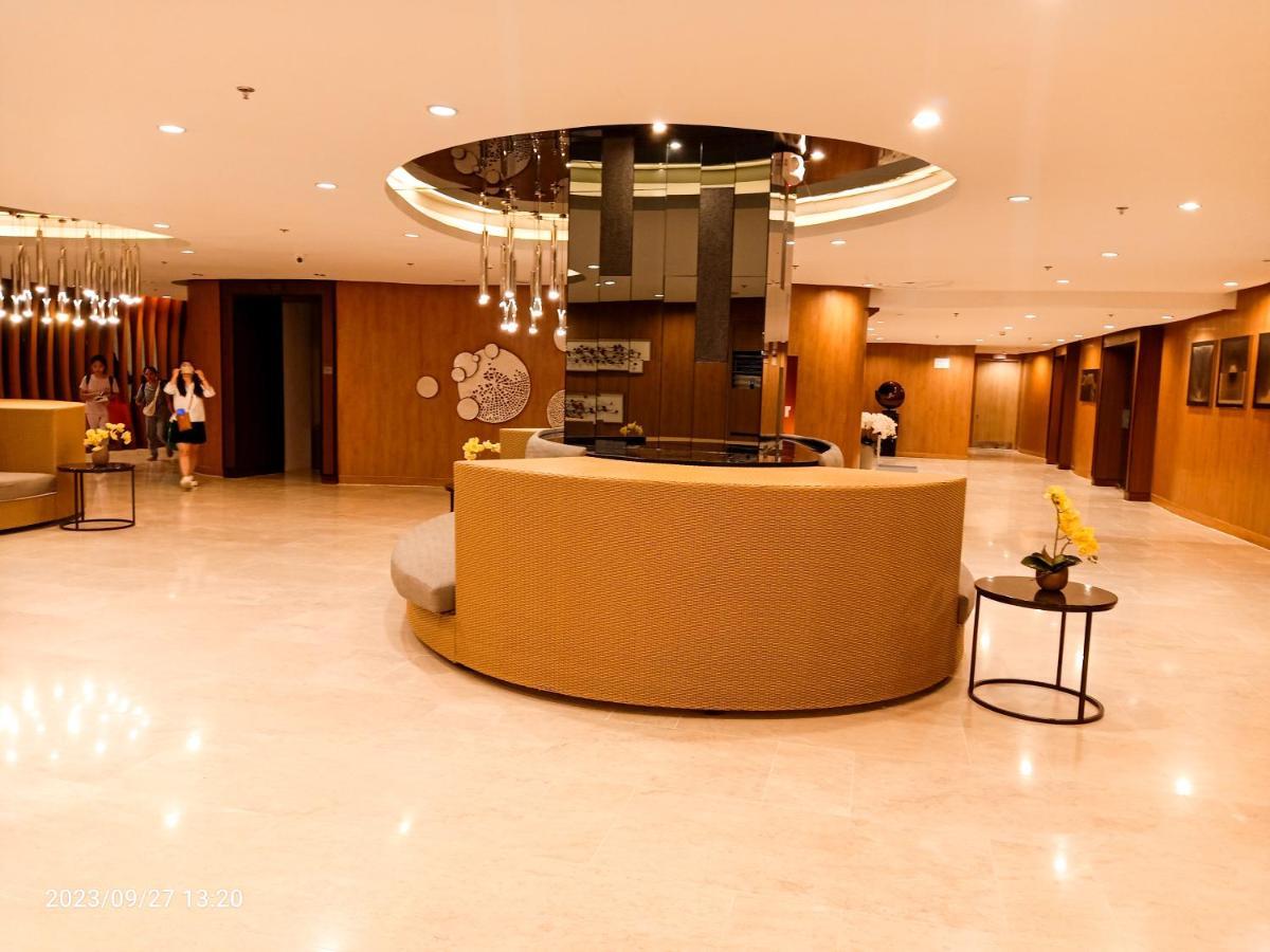 Shore 2 Residences 1Br Deluxe Room In Moa Complex Manila Exterior foto